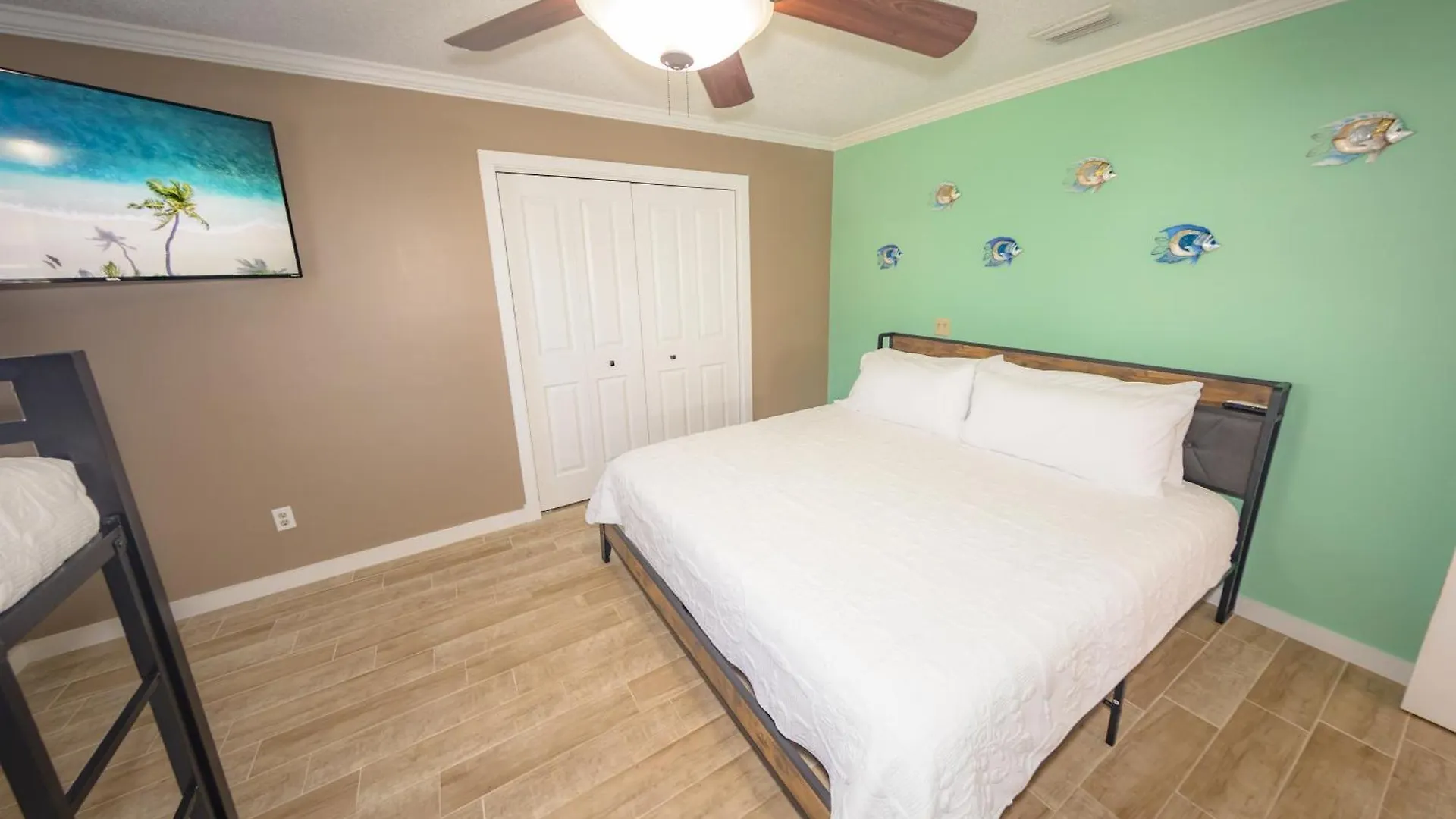 Σπίτι διακοπών Panhandle Paradise, Heated Pool, Hot Tub, Mini & Disc Golf, Game Room Panama City Beach