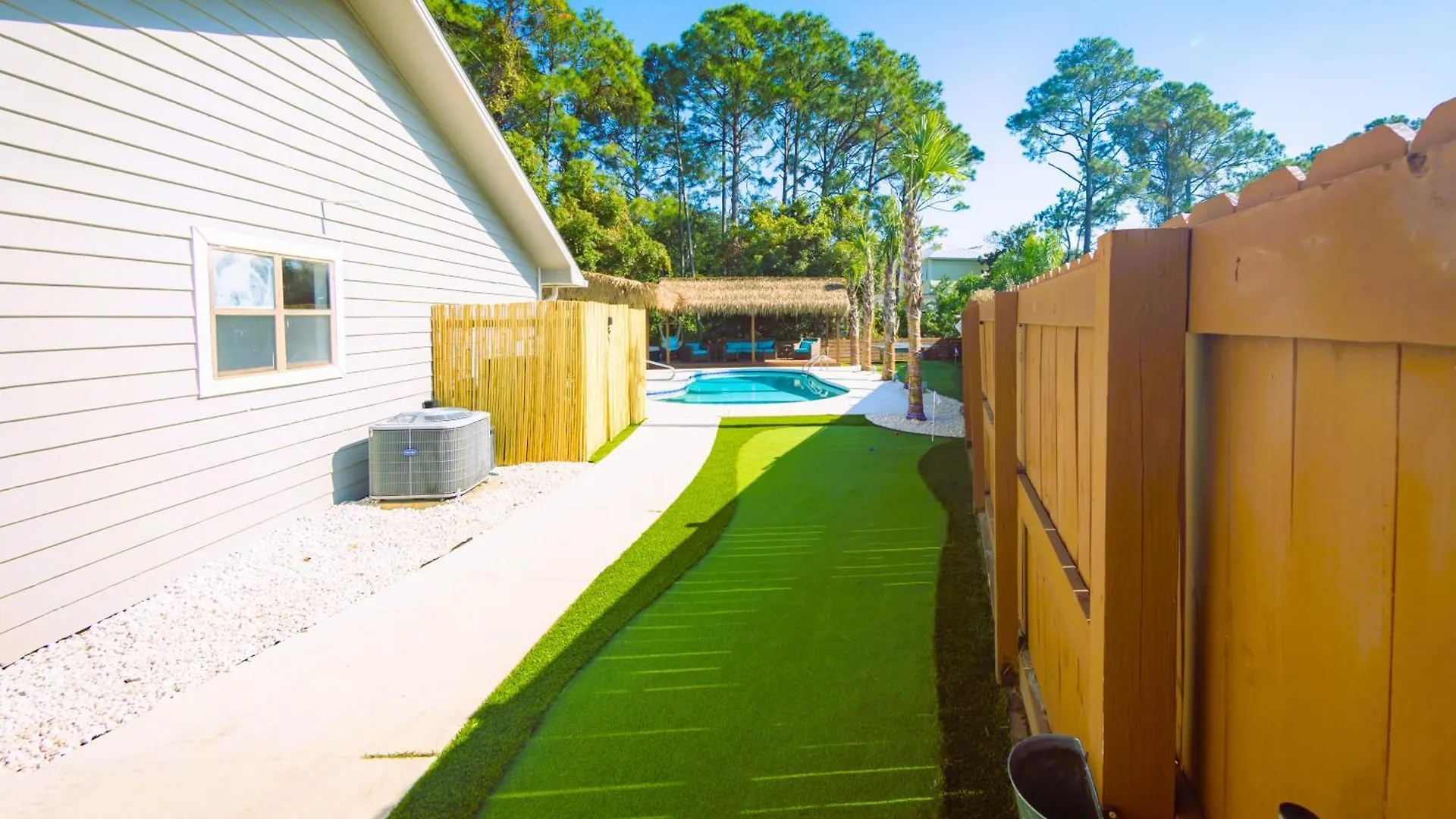 Panhandle Paradise, Heated Pool, Hot Tub, Mini & Disc Golf, Game Room Panama City Beach Holiday home